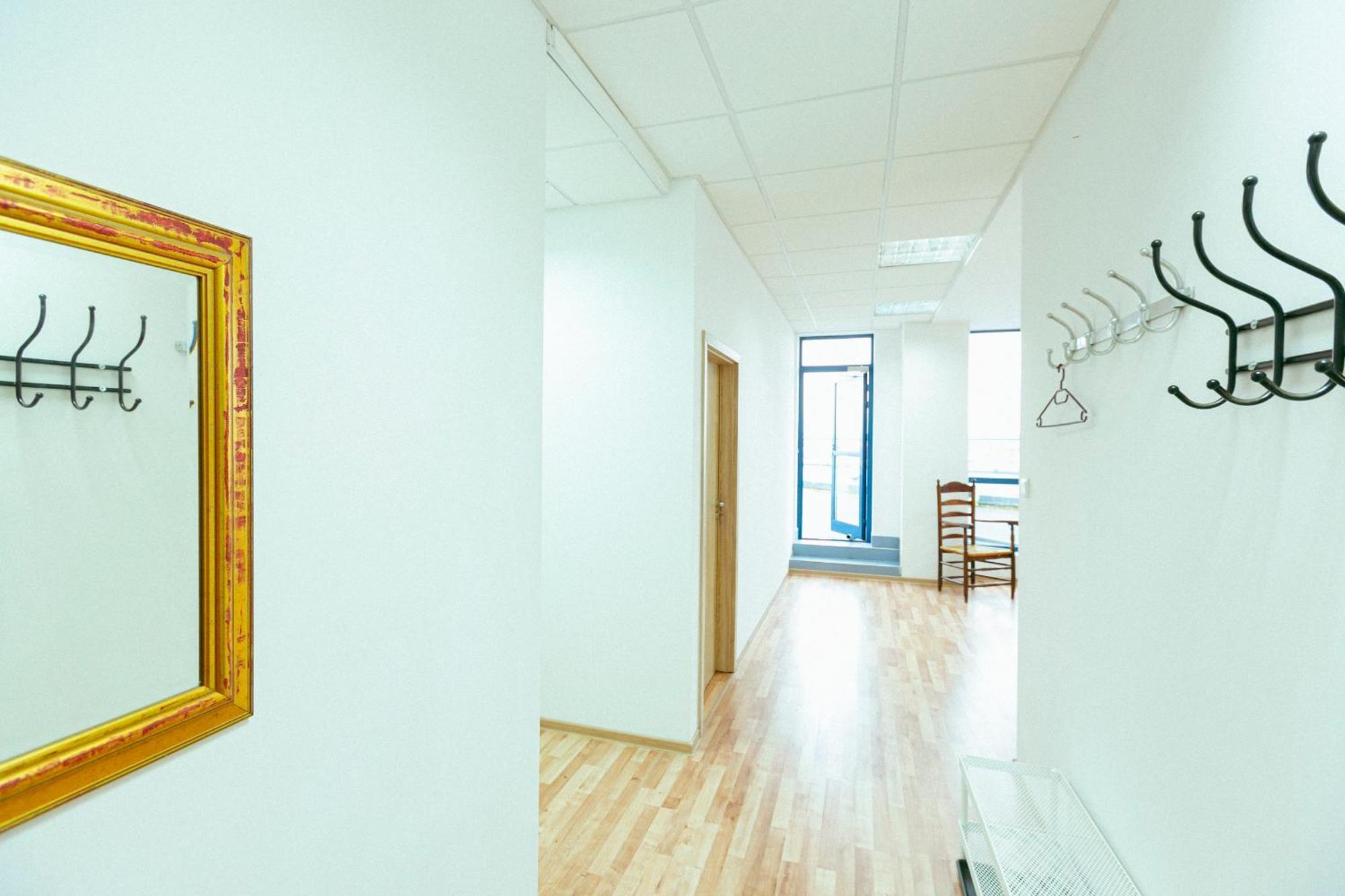 Hostel Metro Kabaty 바르샤바 외부 사진