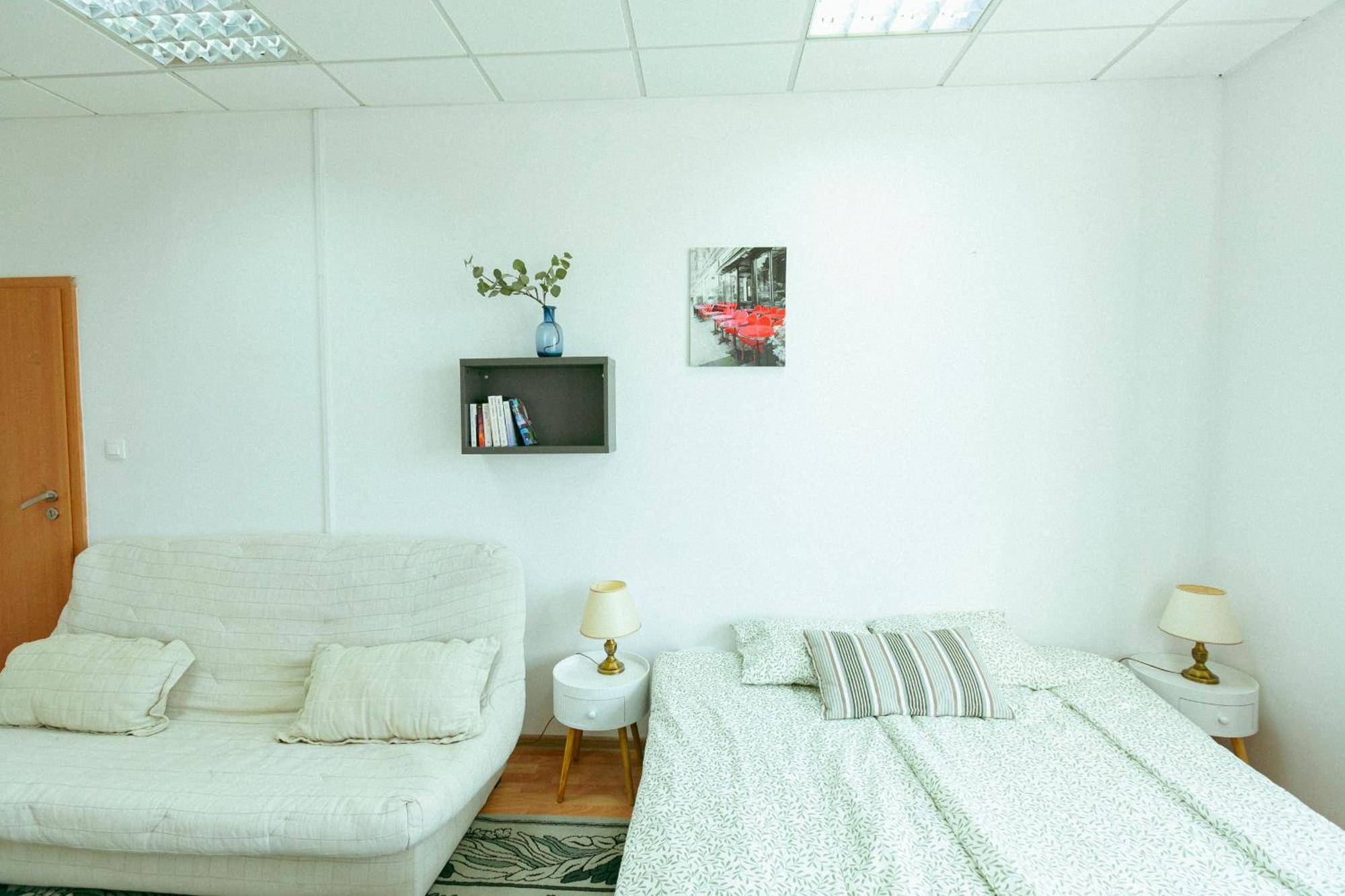 Hostel Metro Kabaty 바르샤바 외부 사진