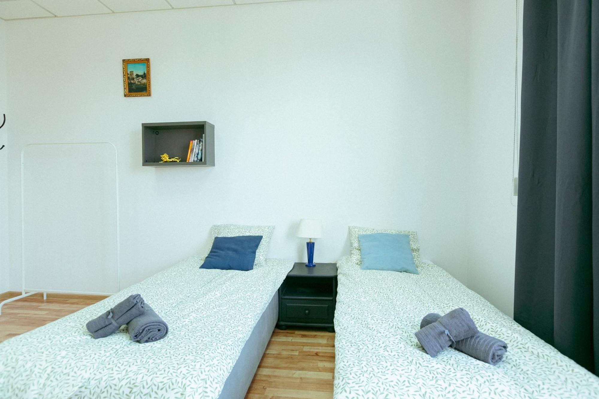 Hostel Metro Kabaty 바르샤바 외부 사진